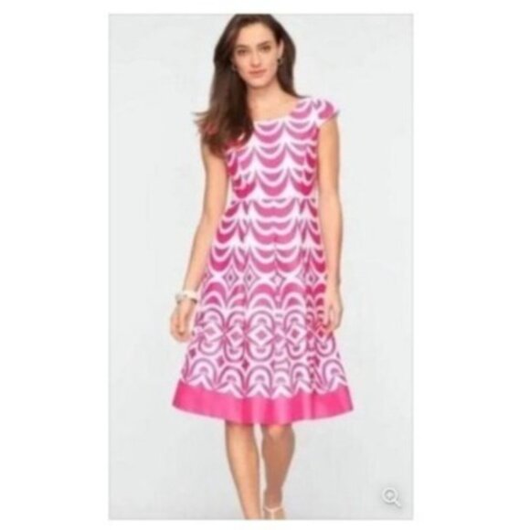 Talbots Dresses & Skirts - Talbots Pink & White Geometric Print Fit & Flare Dress Size 6 Cotton stretch